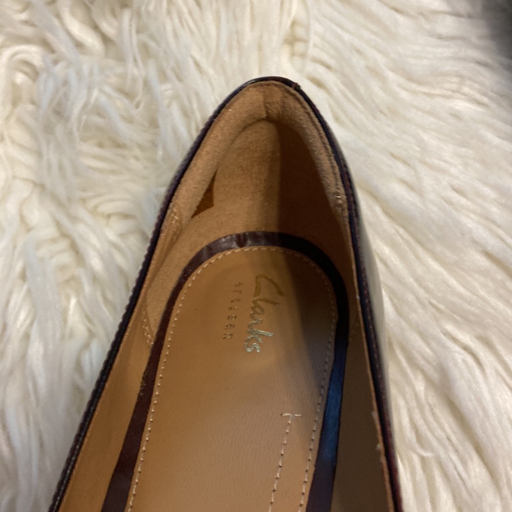 CLARKS LEATHER Artisan Heels size 10 excellent condition never been worn - Picture 13 of 16